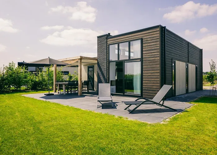 Summio Zeedijk Holiday home *