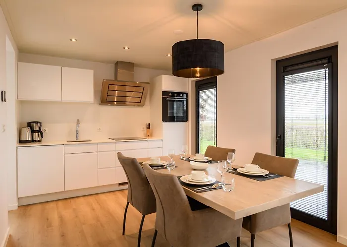 Holiday home Summio Zeedijk